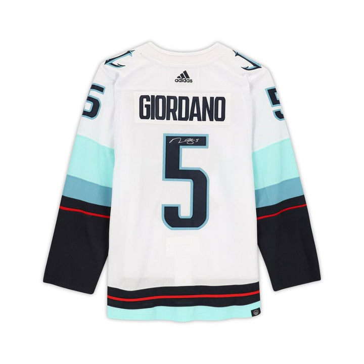 Chandail Officiel Autographié Adidas - Mark Giordano