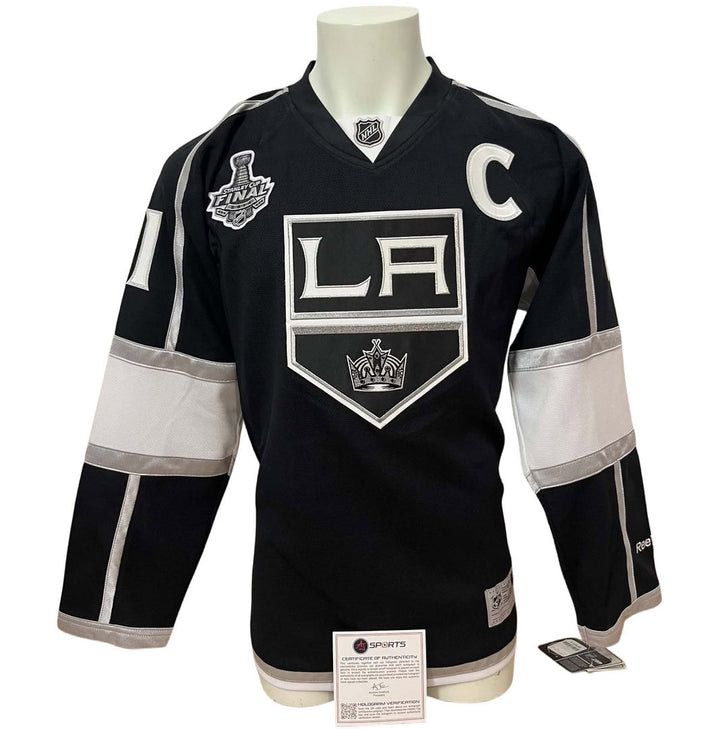Chandail officiel Reebok signé - Anze Kopitar domicile avec patch Coupe Stanley 2014, COA AJS