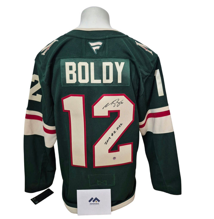 Chandail officiel Fanatics Premium signé - Matt Boldy domicile inscrit Memorable coa